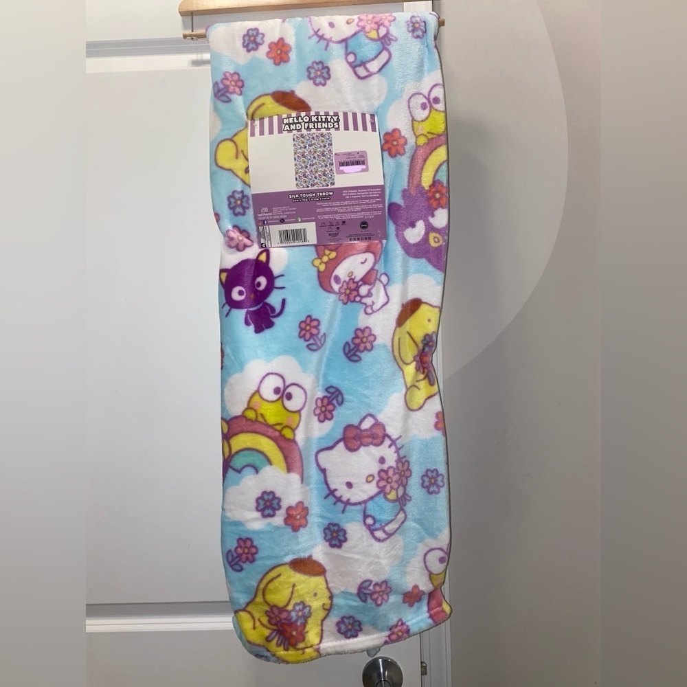 Hello Kitty and friends cloud blanket